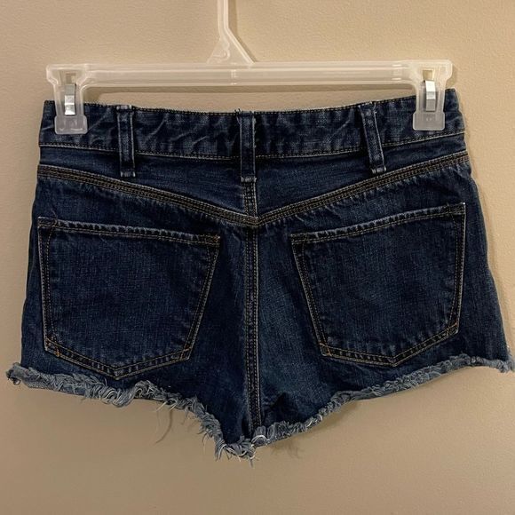 Free People Distressed Jean Shorts Size 27 - Picture 2 of 4